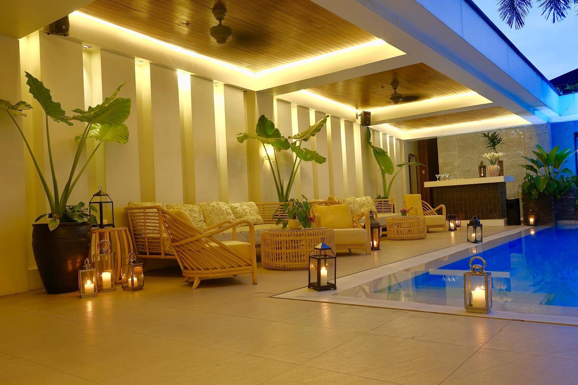 Sugarland Hotel Баколод Экстерьер фото