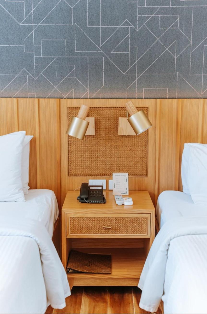 Sugarland Hotel Баколод Экстерьер фото