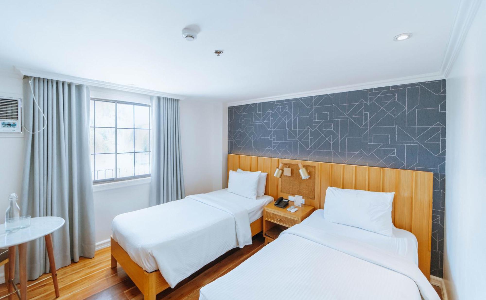 Sugarland Hotel Баколод Экстерьер фото