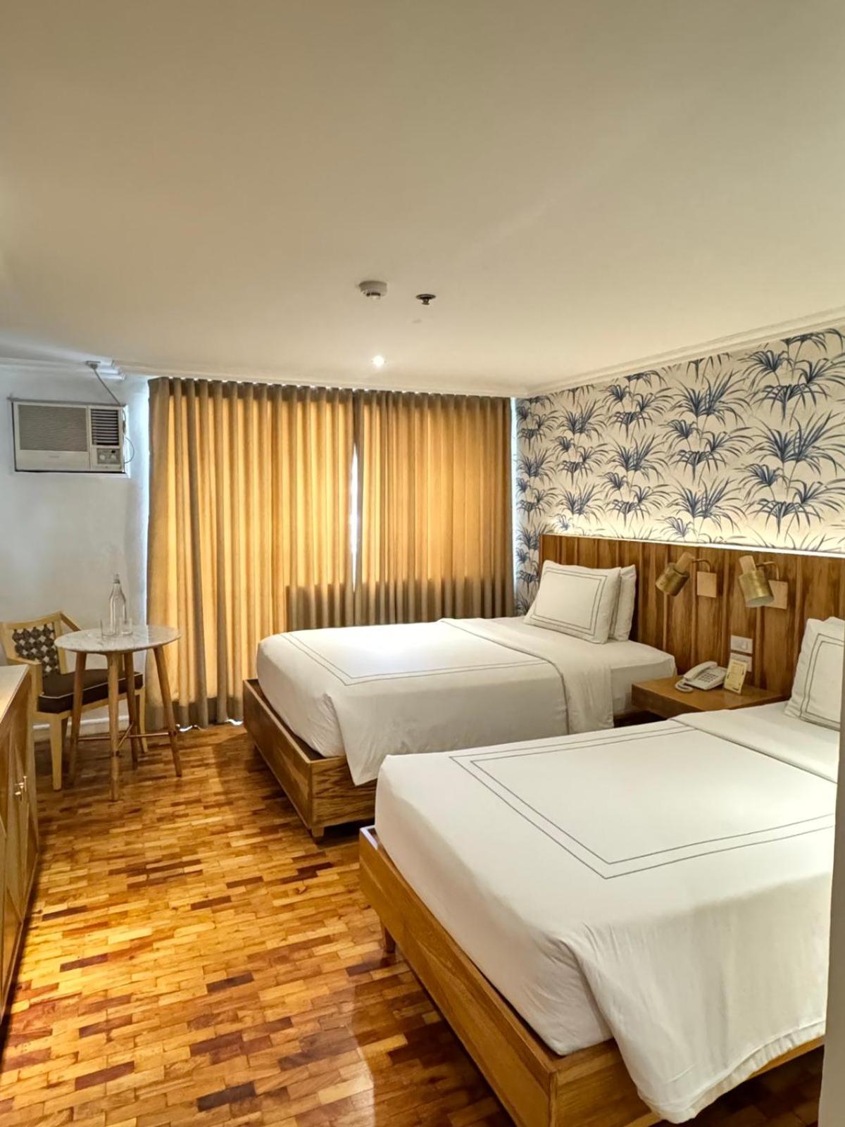 Sugarland Hotel Баколод Экстерьер фото