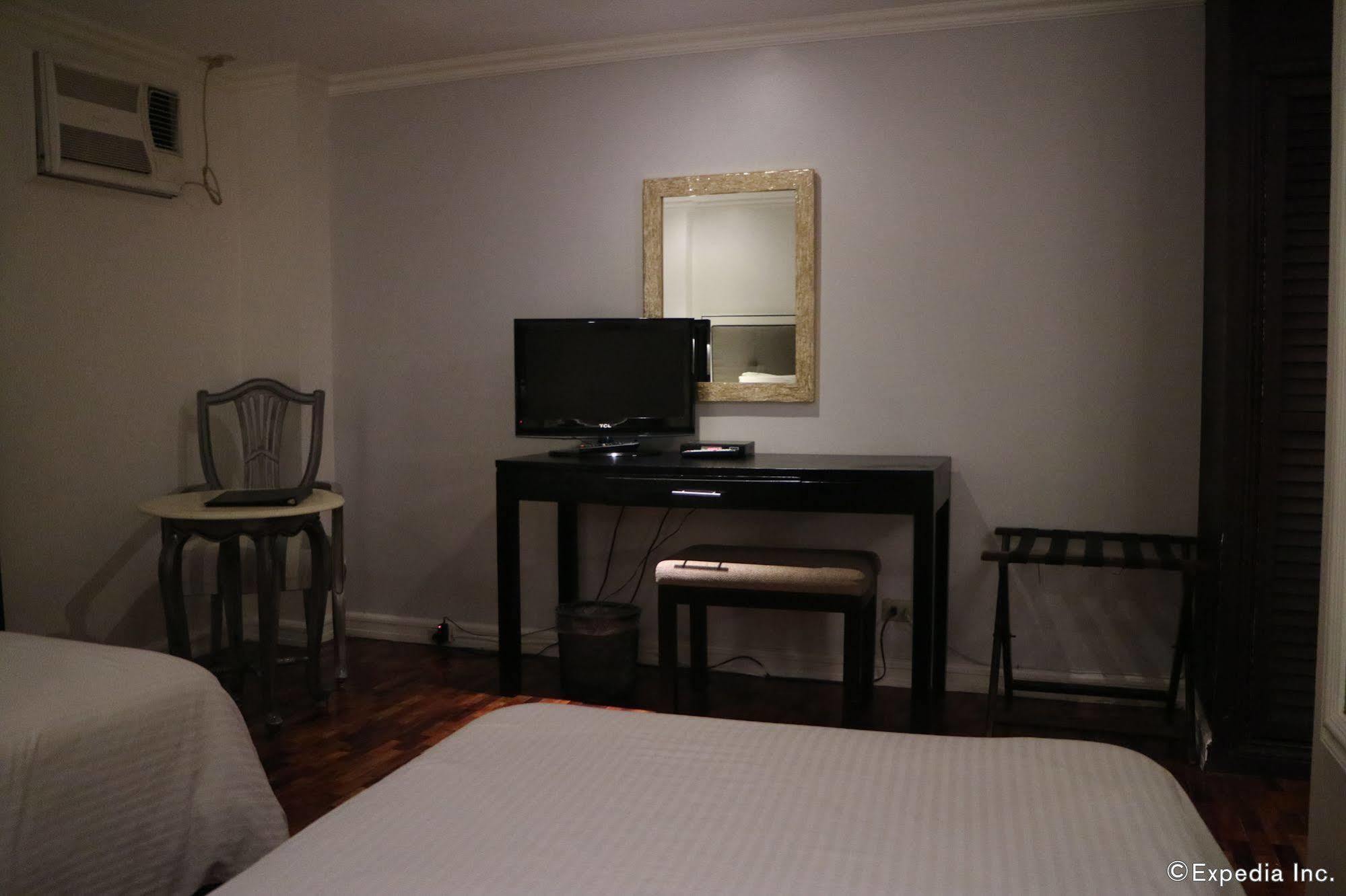 Sugarland Hotel Баколод Экстерьер фото