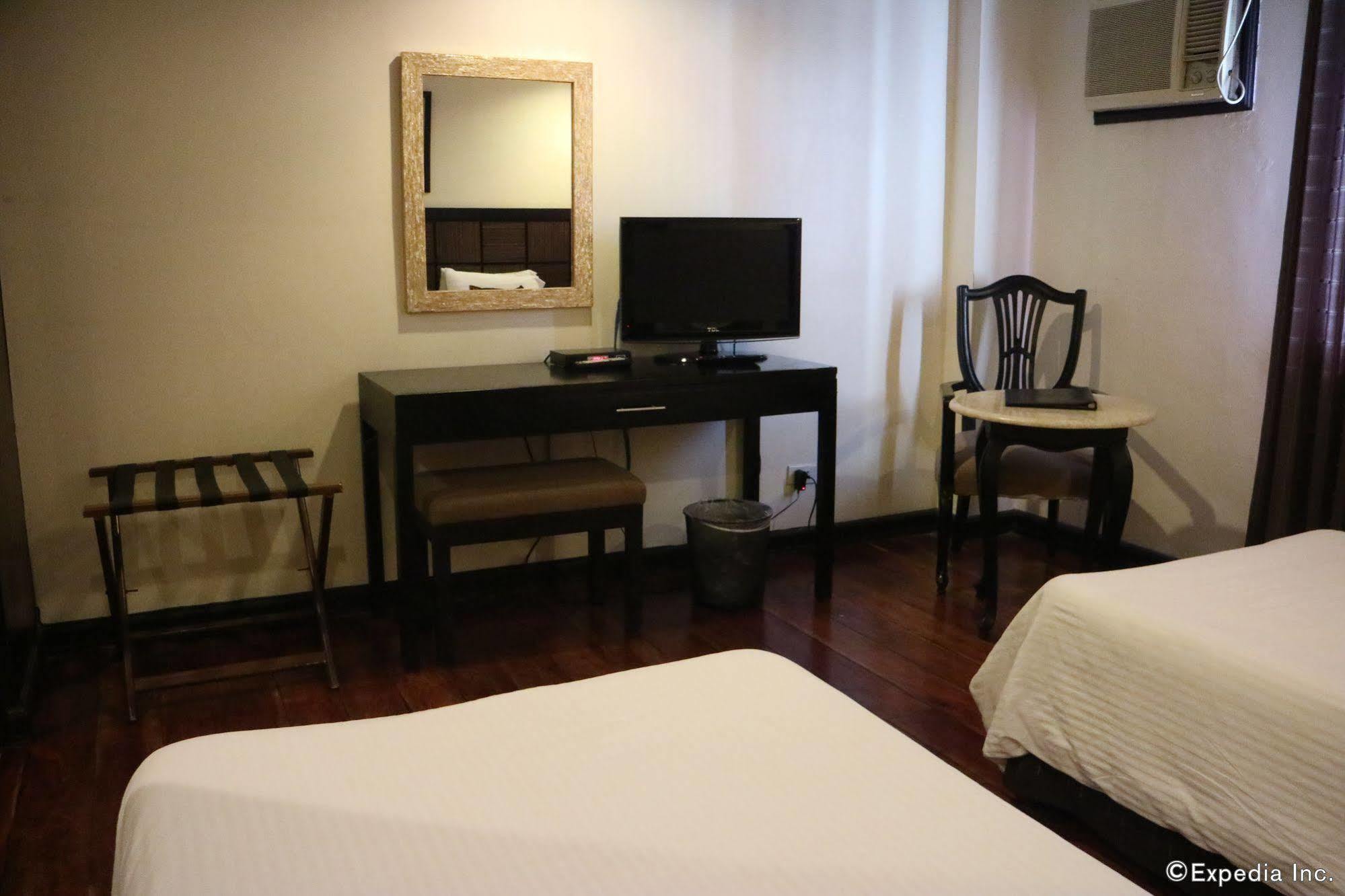 Sugarland Hotel Баколод Экстерьер фото